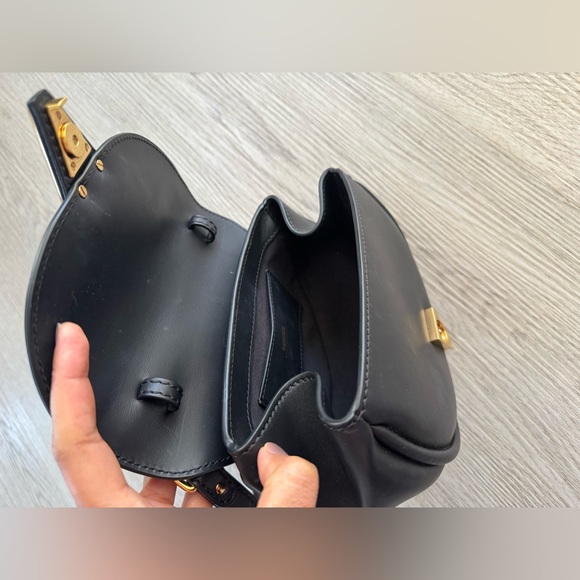 Authentic Versace Virtus Black Leather Shoulder Bag with Gold Accents - Picture 15 of 15